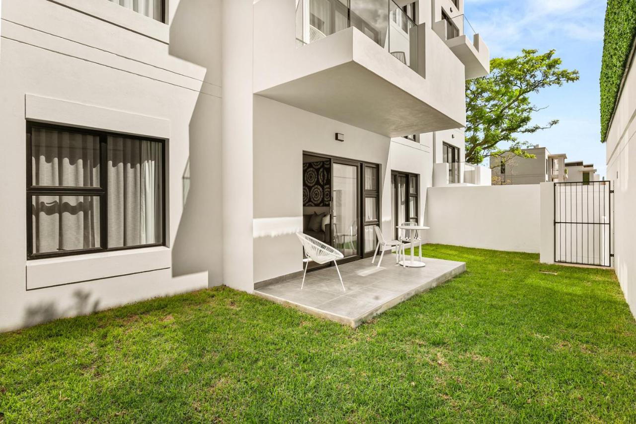The Monroe Luxury Apartments Johannesburg Esterno foto