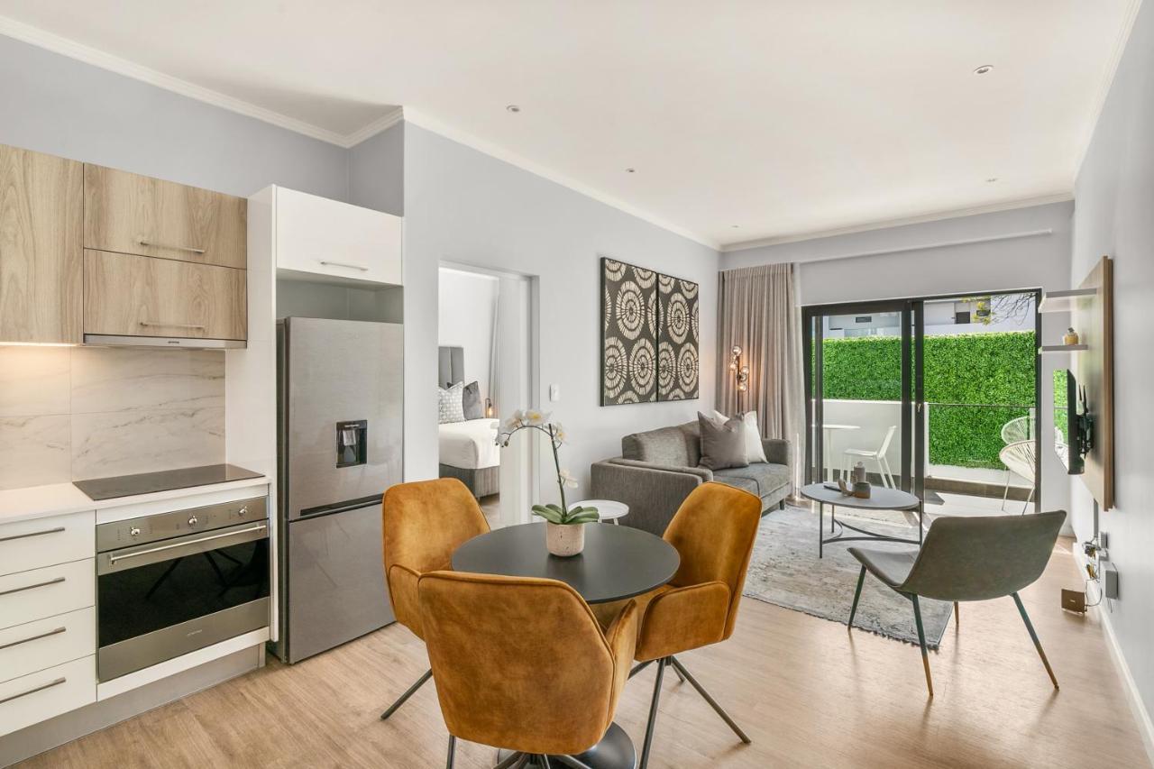 The Monroe Luxury Apartments Johannesburg Esterno foto